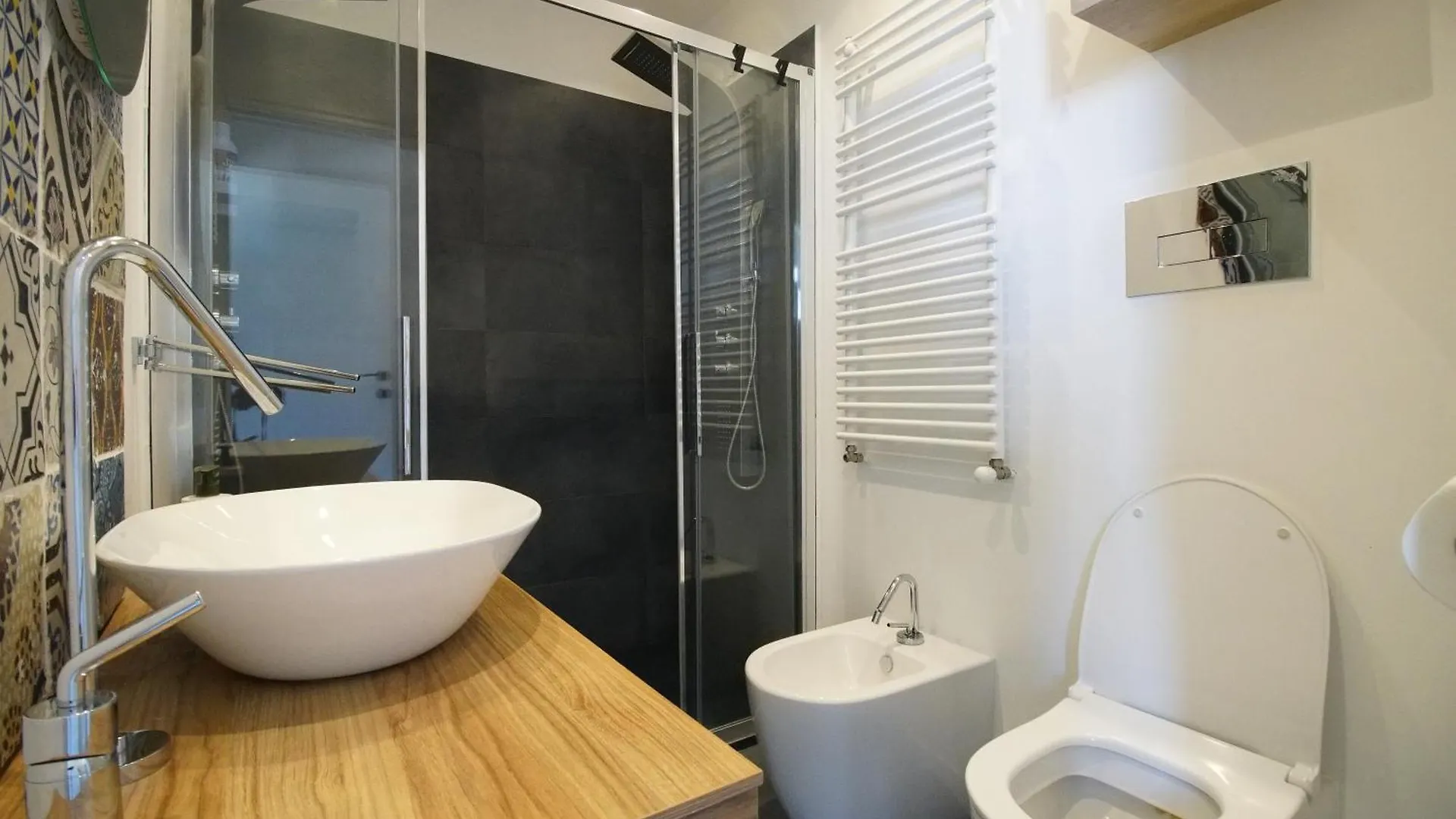 Stunning Kalsa Apartment Palermo Italy